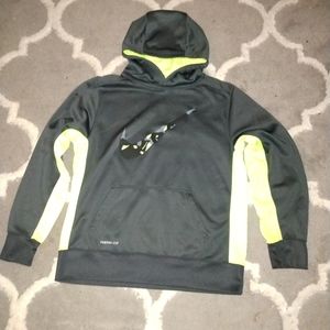 Boys Nike hoodie YXL